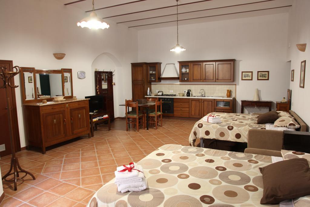 In Centro Holiday Home Matera Exterior photo
